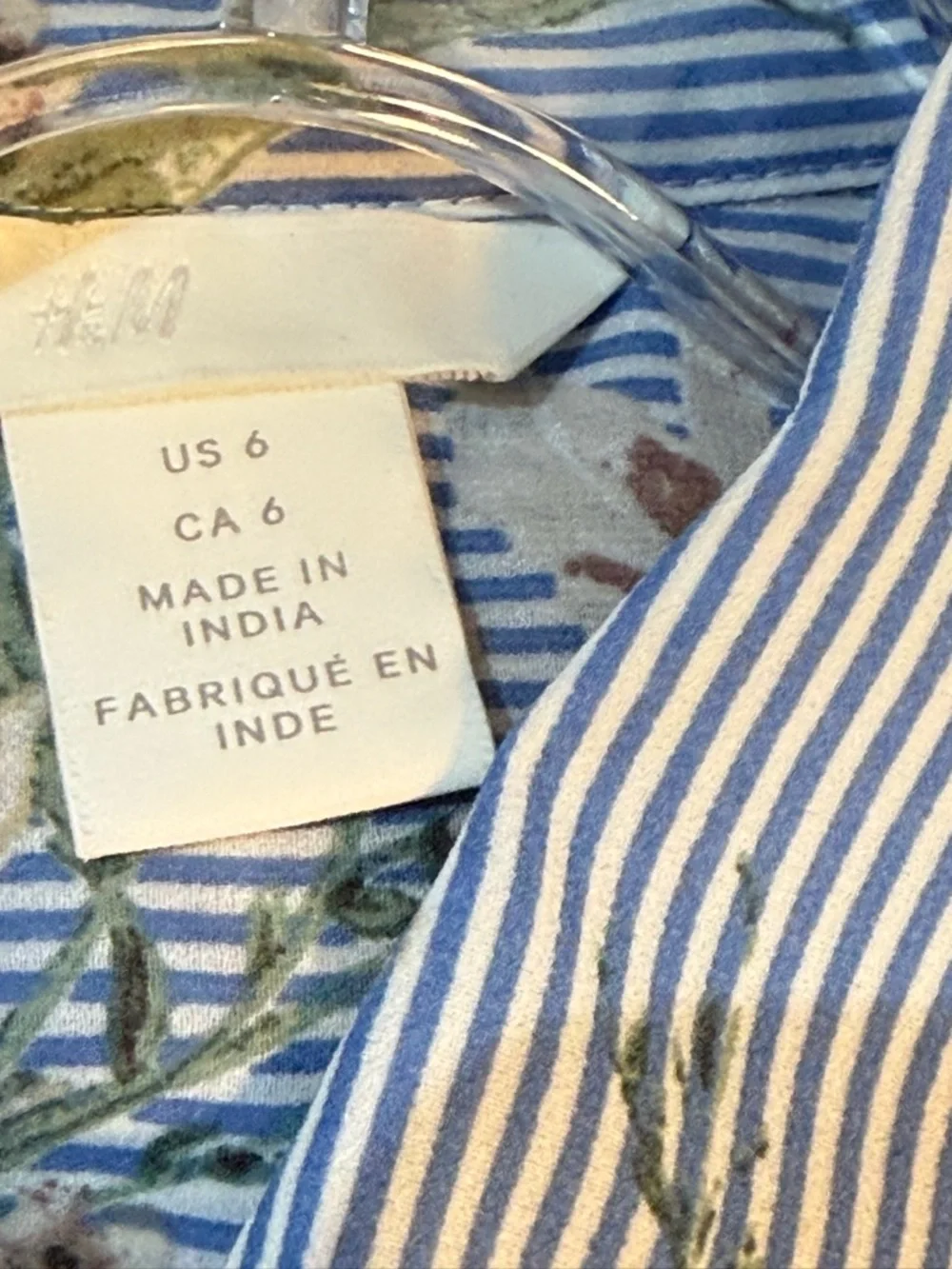 H&M Blouse Women's Sz 6 Blue/White Stripe Floral Hi Low Hem - Picture 2 of 5